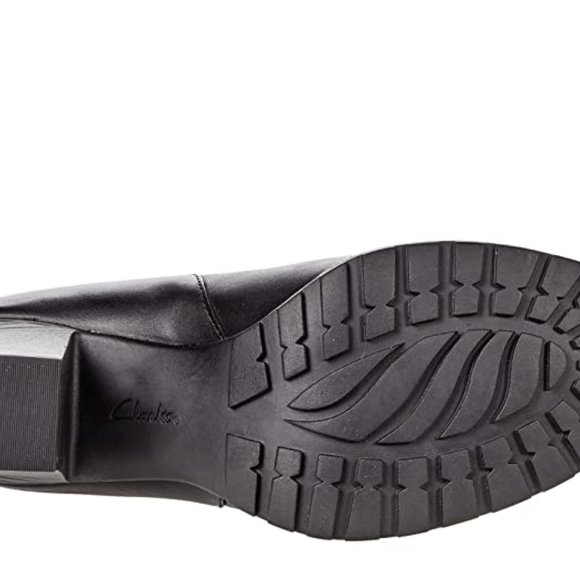 Clarks Verona Ease Women's black Leather Ankle Boots - Picture 3 of 13